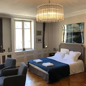 Apartment Grand Studio En Hyper Centre, Quimper